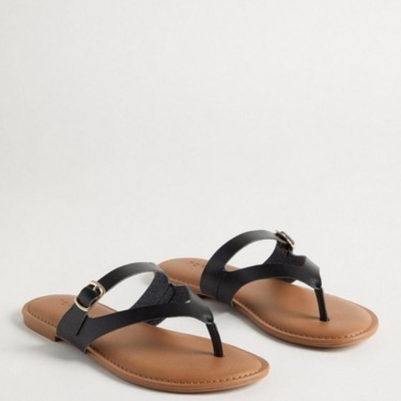 Strappy Buckle Flip Flop (WW) - Picture 1 of 1
